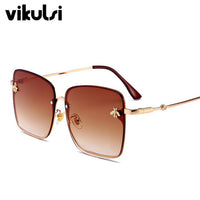 Lunettes De Soleil Fashion Rétro Carré Femmes Design Abeille Cadre Métal Surdimensionné